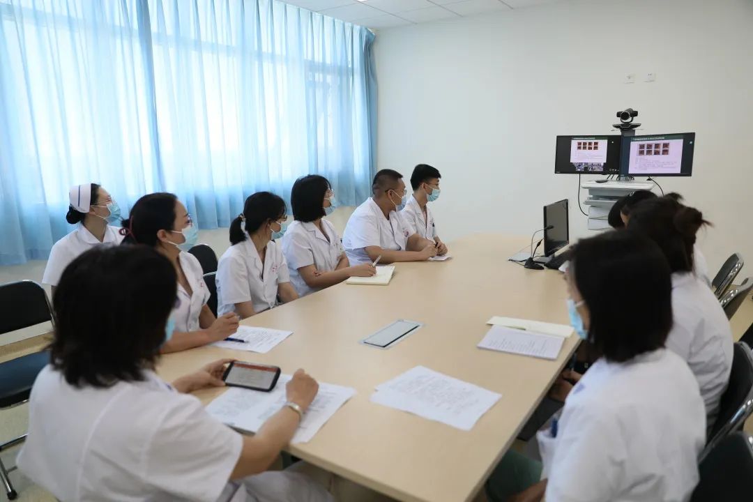 全省首家！中國醫(yī)科大學(xué)附屬第一醫(yī)院專家來“查房”，家門口享國內(nèi)優(yōu)質(zhì)醫(yī)療資源！(圖4)